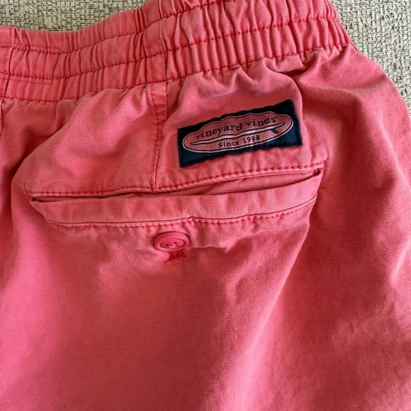 🪩 Vineyard Vines Men's Coral Flat Front Shorts - Picture 4 of 5